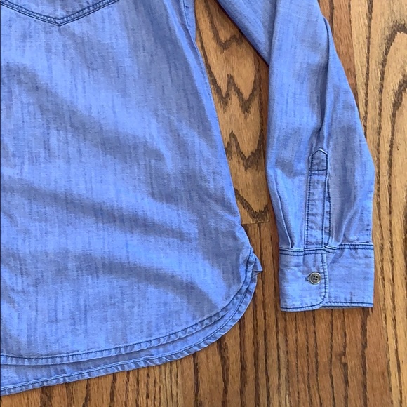 Old Navy Button Down - Picture 5 of 7